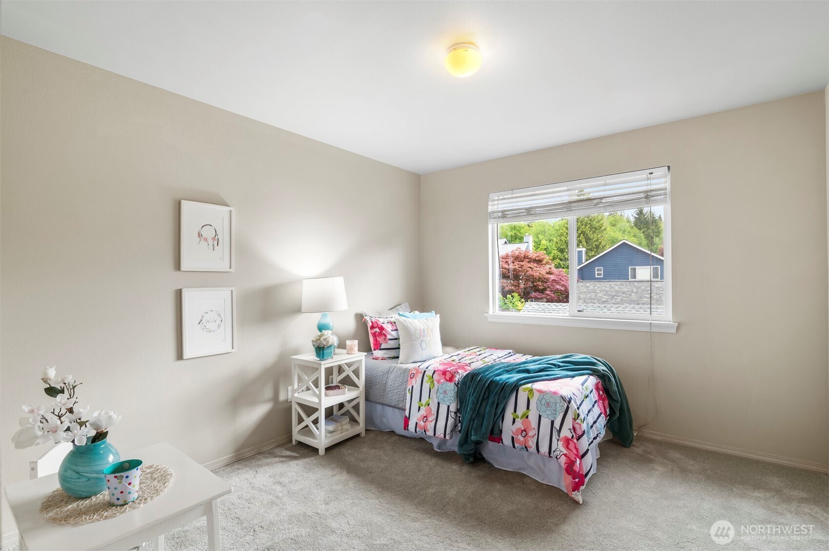 16897 Copper Mountain Road Southeast Monroe, WA 98272 - Photo 19 of 33 a bedroom with a bed and a window