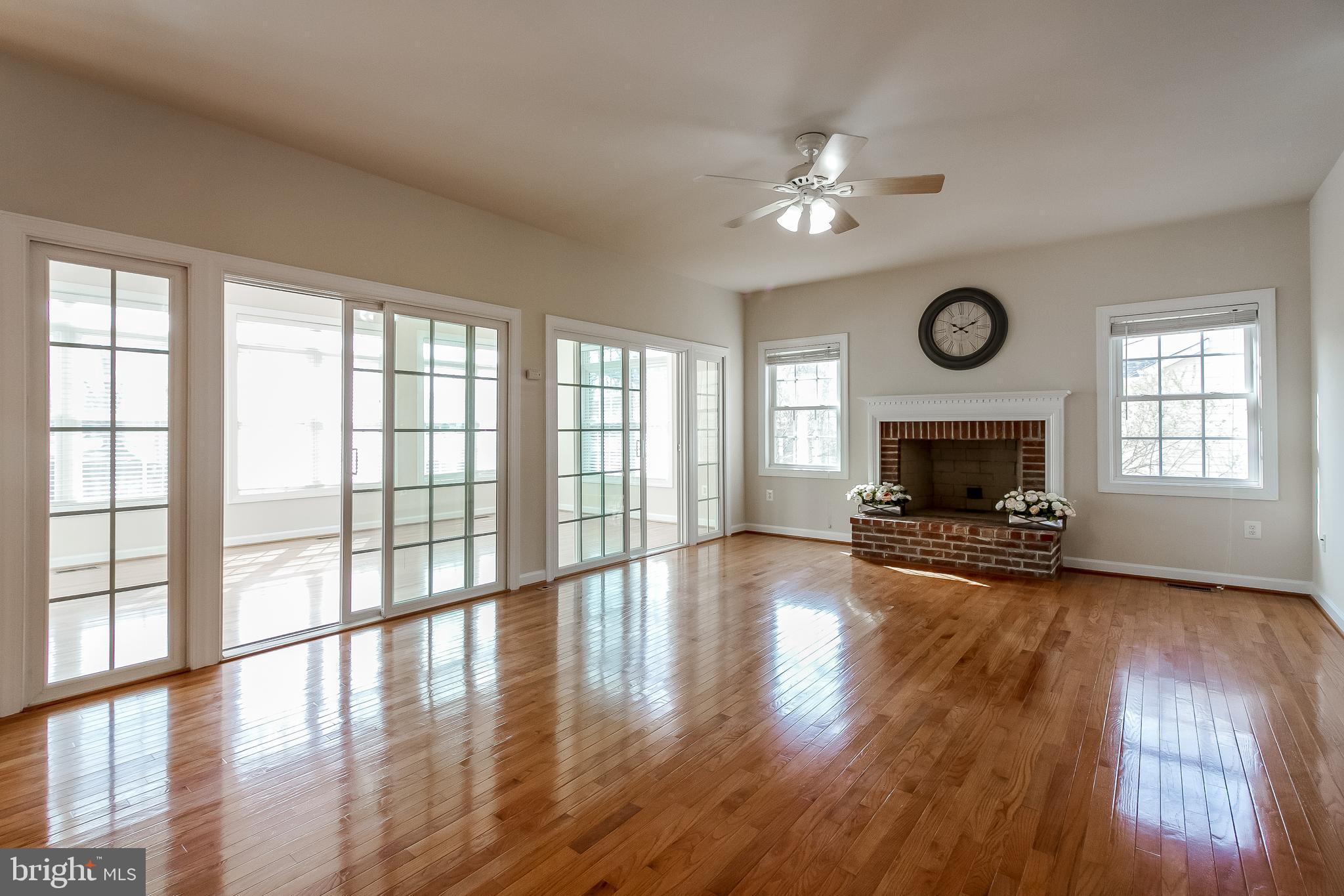 7337 Hooes Road Springfield, VA 22150 - Photo 10 of 40 Gallery Image 10