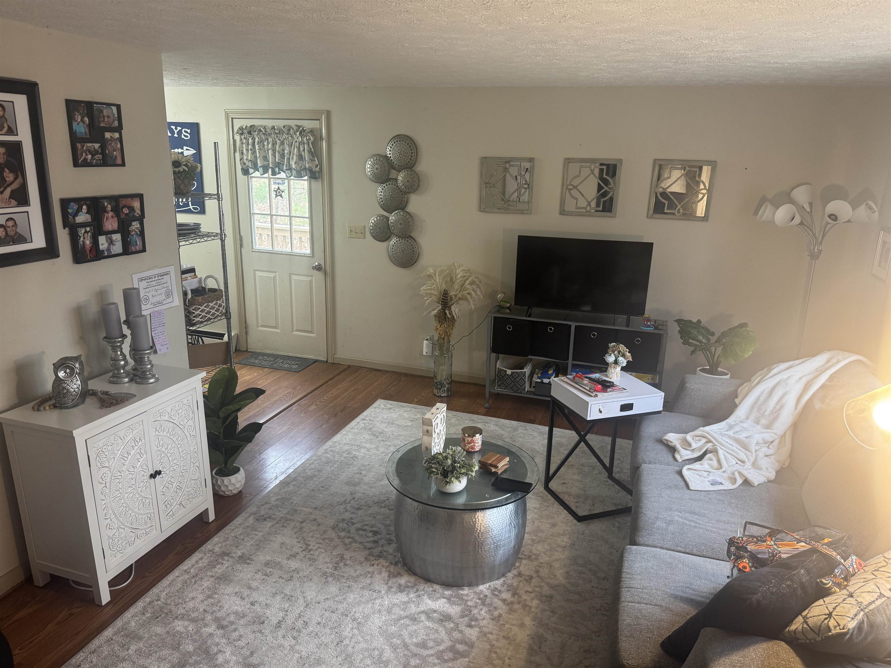13 R Al Street Derry, NH 03038 - Photo 5 of 13