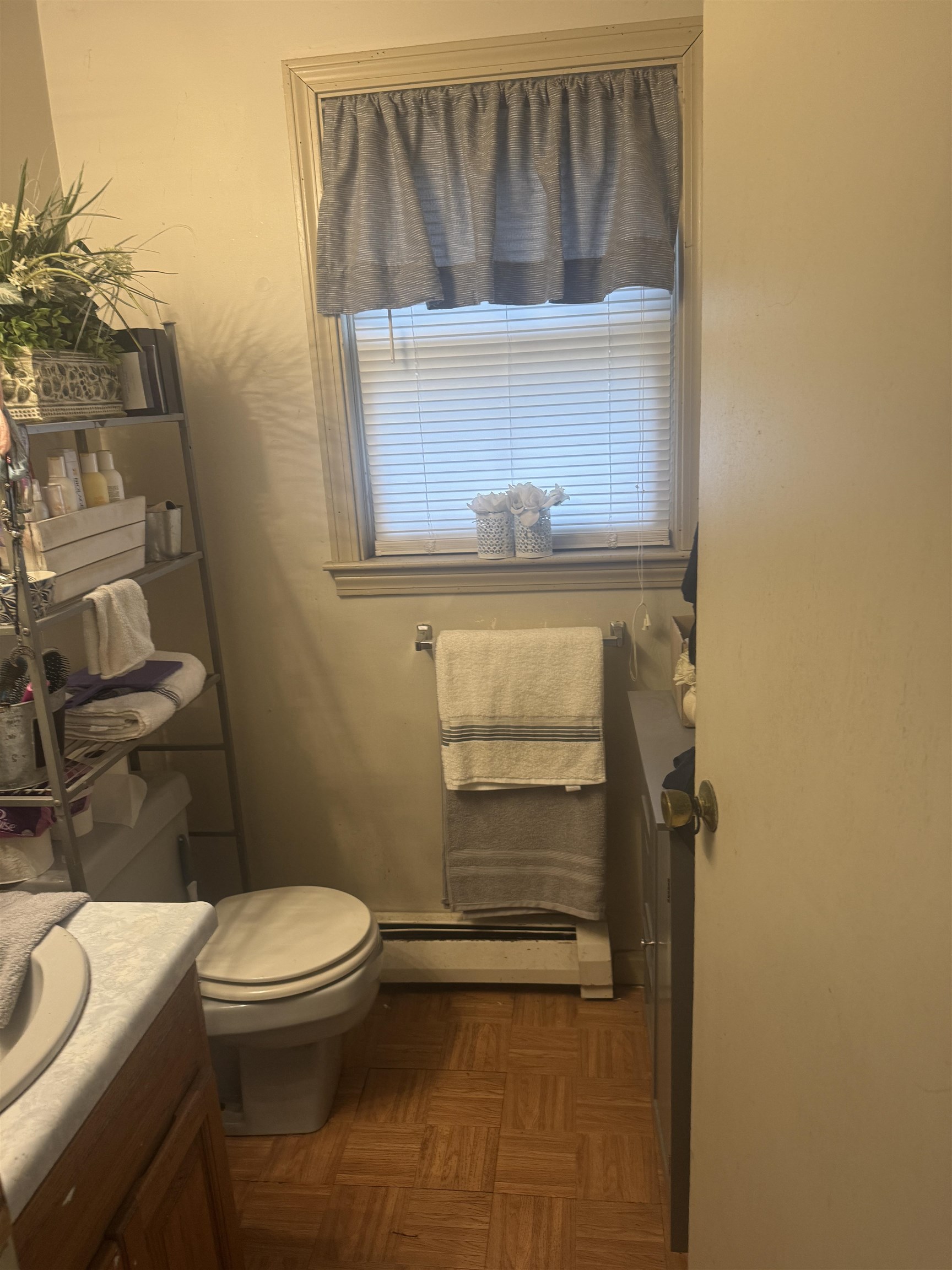 13 R Al Street Derry, NH 03038 - Photo 10 of 13