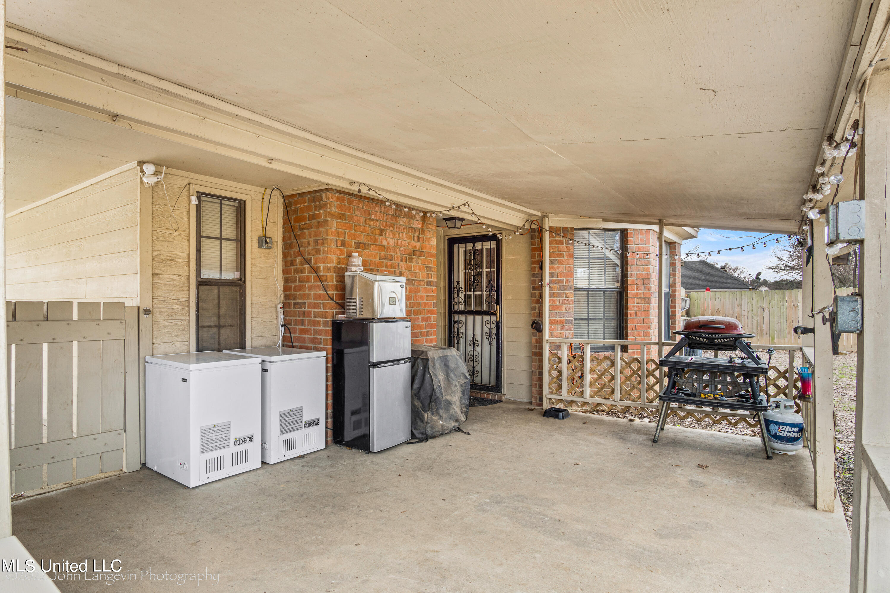 7150 Cedardale Road Olive Branch, MS 38654 - Photo 4 of 20 7150 Cedardale Rd-Exterior-3