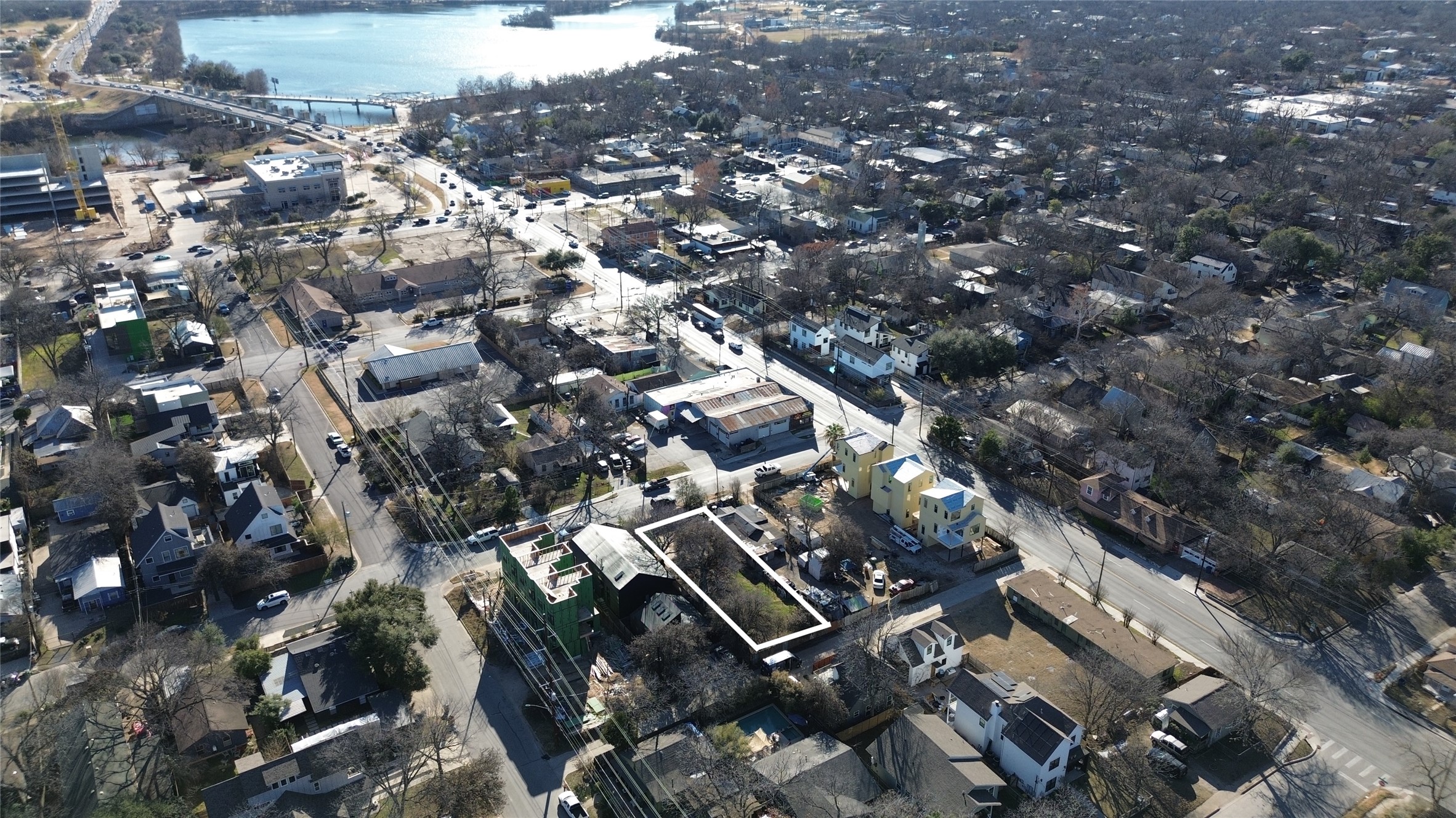 2806 East 3rd Street Austin, TX 78702 - Photo 1 of 13 a view of a city