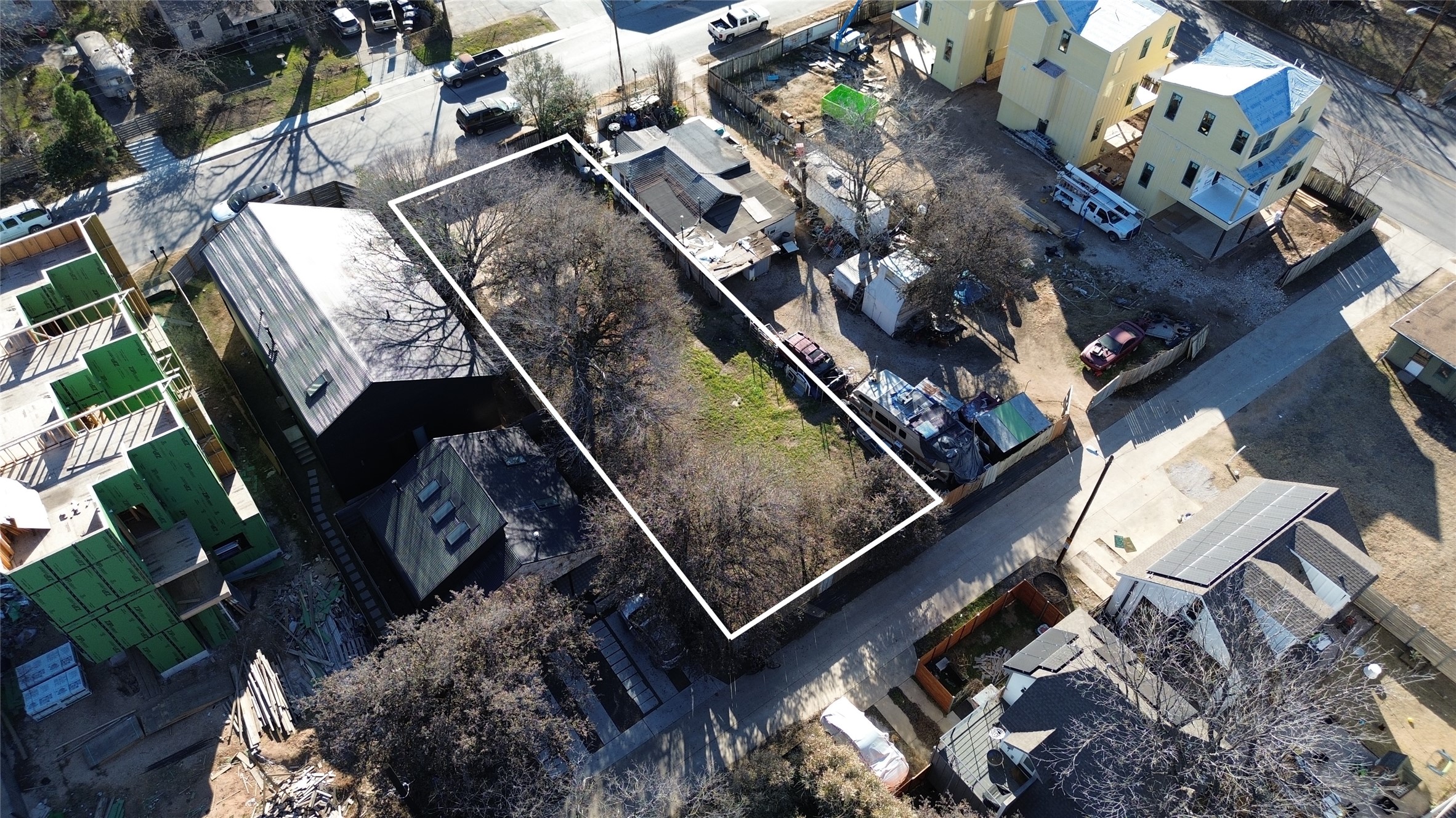 2806 East 3rd Street Austin, TX 78702 - Photo 12 of 13 an aerial view of a fireplace sitting area