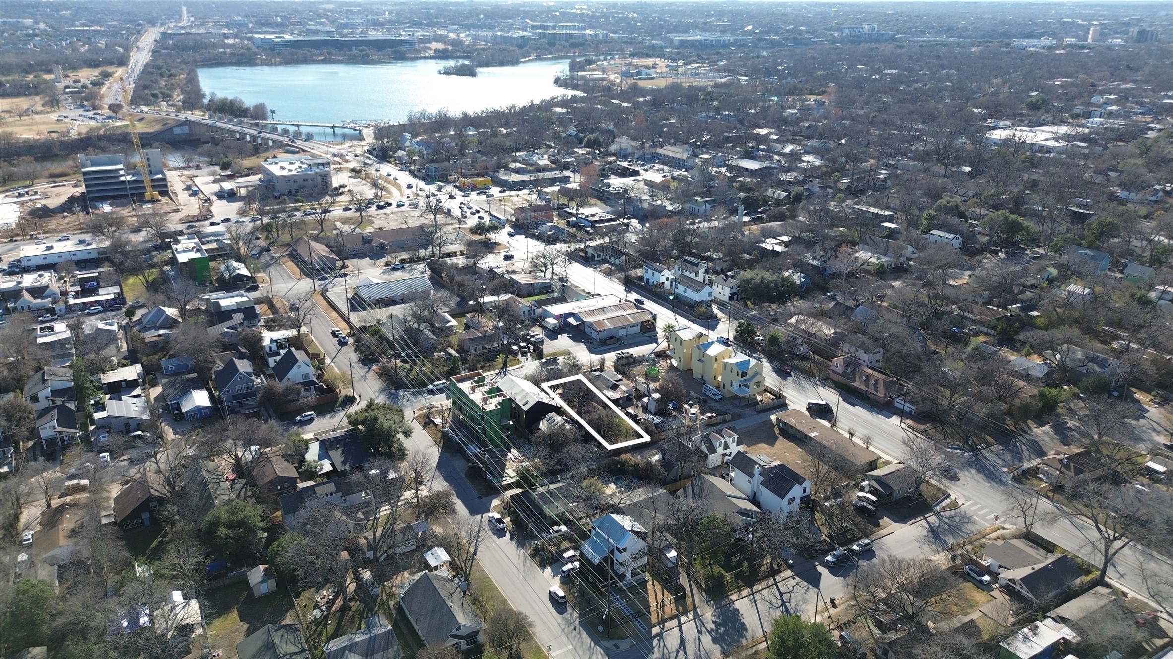 2806 East 3rd Street Austin, TX 78702 - Photo 2 of 13 a view of a city