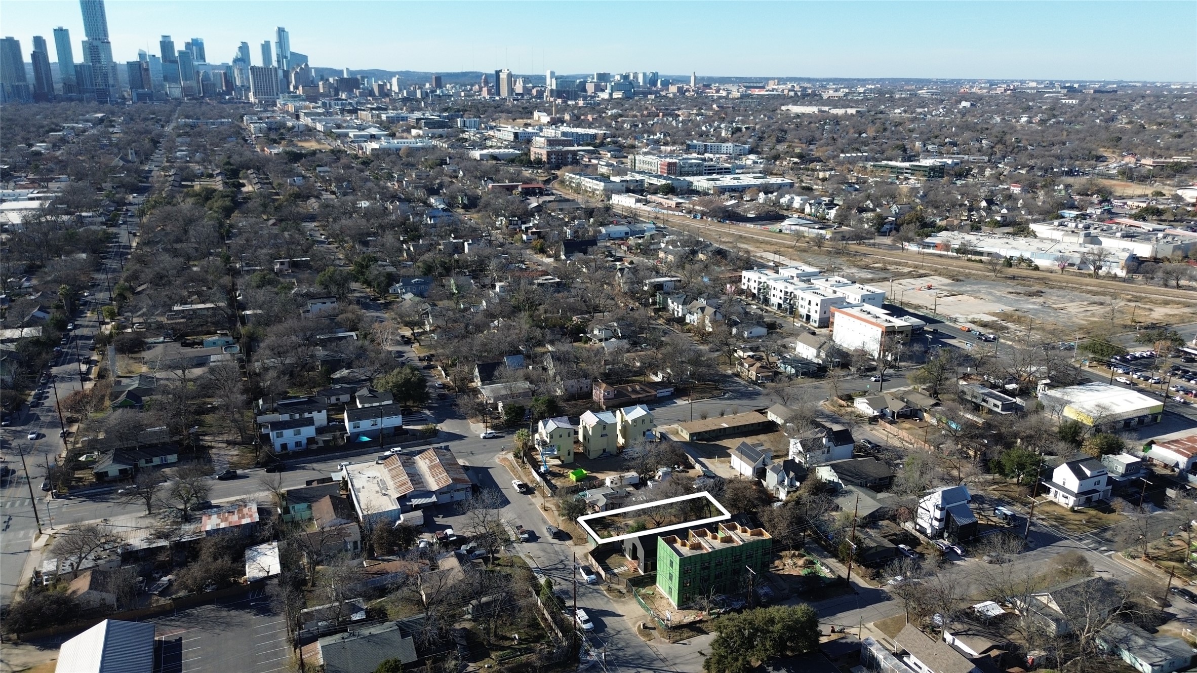 2806 East 3rd Street Austin, TX 78702 - Photo 4 of 13 an aerial view of multiple house