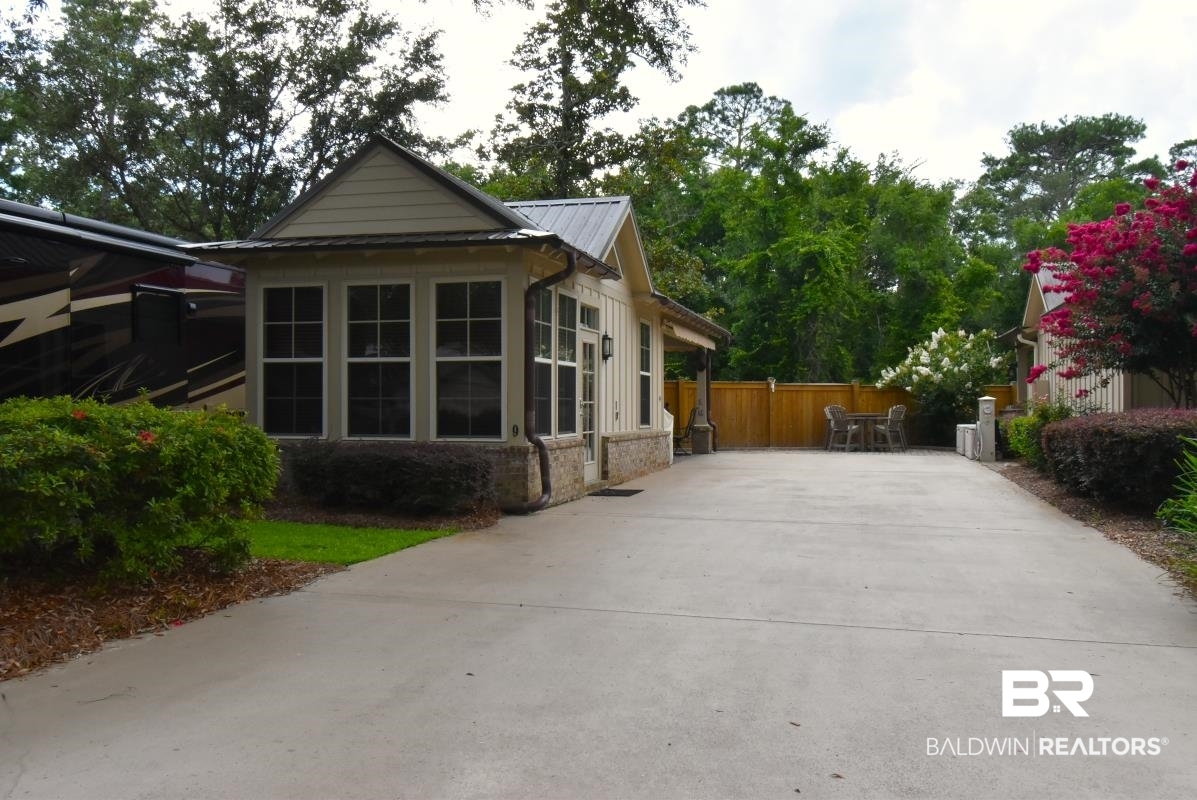 28888 Canal Road, Unit 9 Orange Beach, AL 36561 - Photo 1 of 17 Gallery Image 1