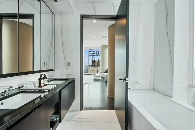 $13,750,000 | 157 West 57th Street, Unit 46A | Midtown Central