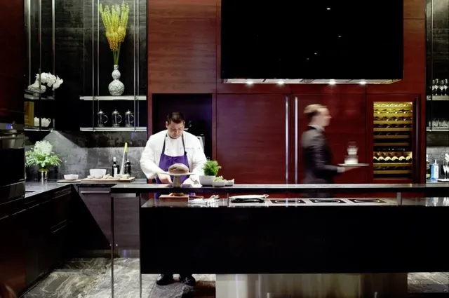 $13,750,000 | 157 West 57th Street, Unit 46A | Midtown Central