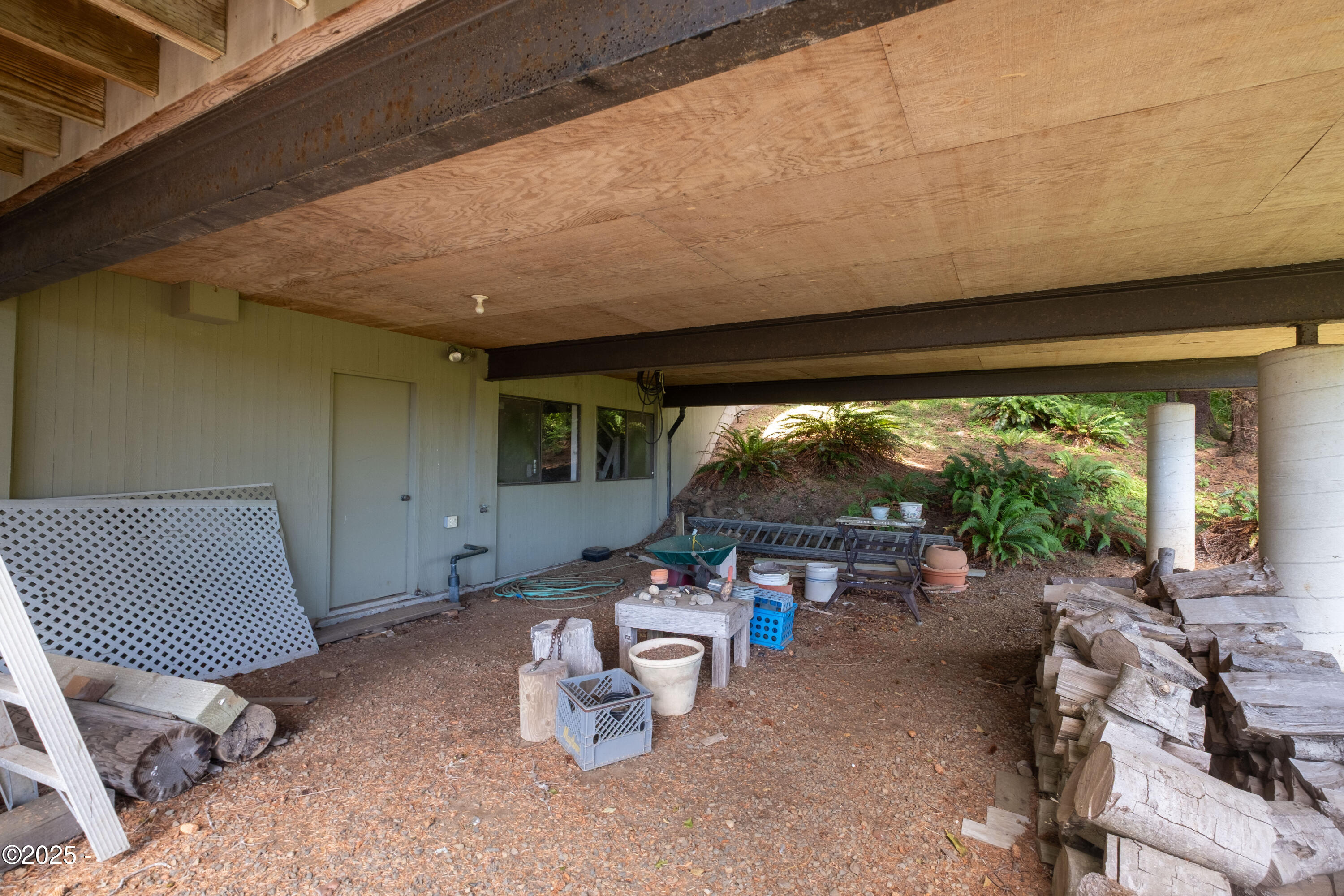 2815 East Slope Road Otis, OR 97368 - Photo 37 of 43 2815 E Slope Rd-22