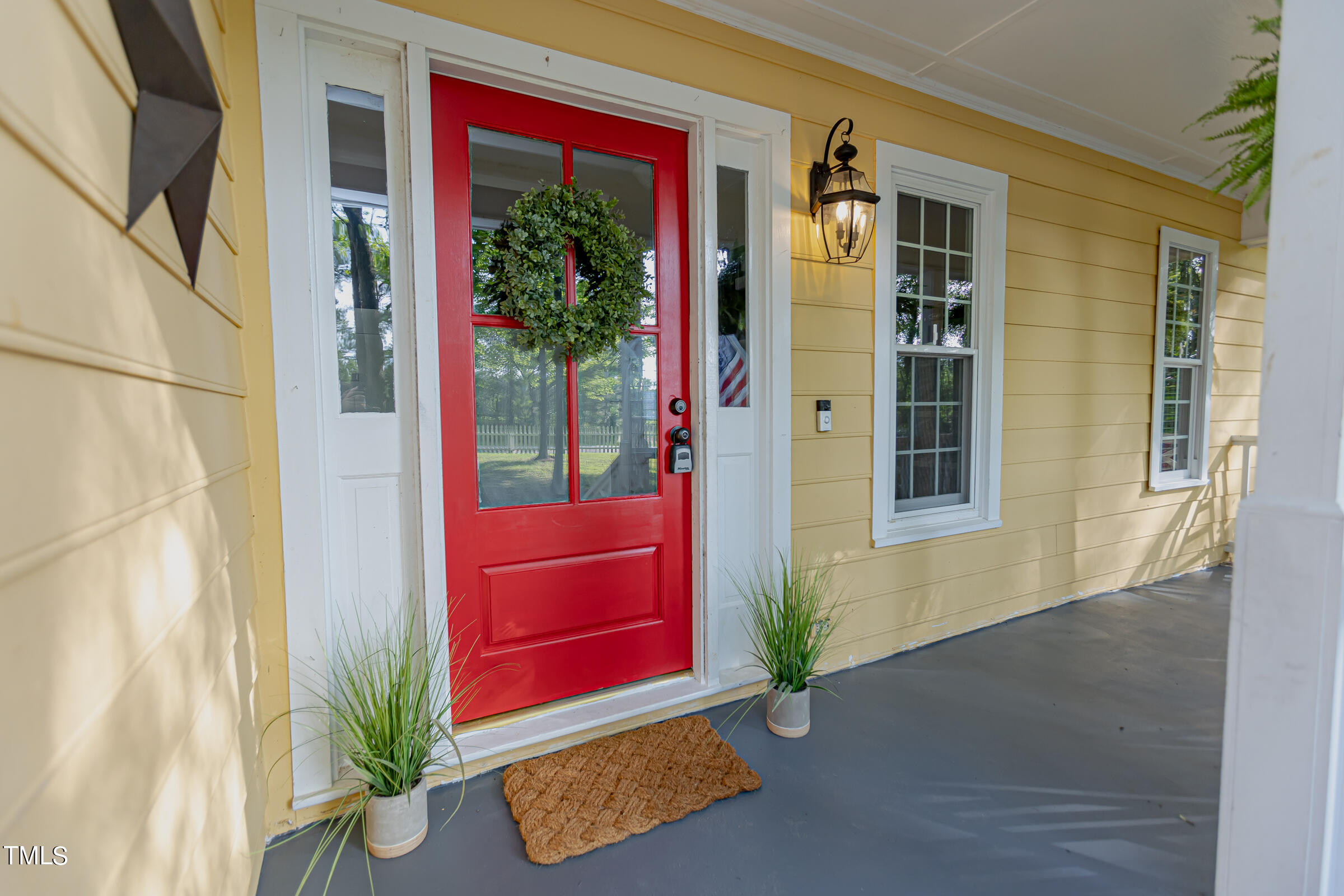 4721 Mial Plantation Road Raleigh, NC 27610 - Photo 6 of 61 Front Porch - 4721MialPlantationRd-5