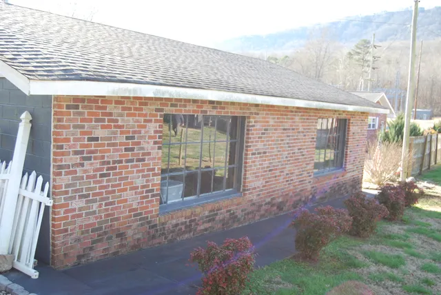 $625,000 | 544 North Pine Street, Whitwell, TN 37397