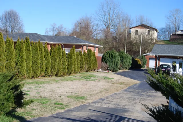 $625,000 | 544 North Pine Street, Whitwell, TN 37397