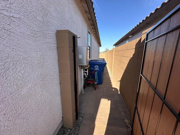 $2,850 | 21006 South 231st Street, Queen Creek, AZ 85142