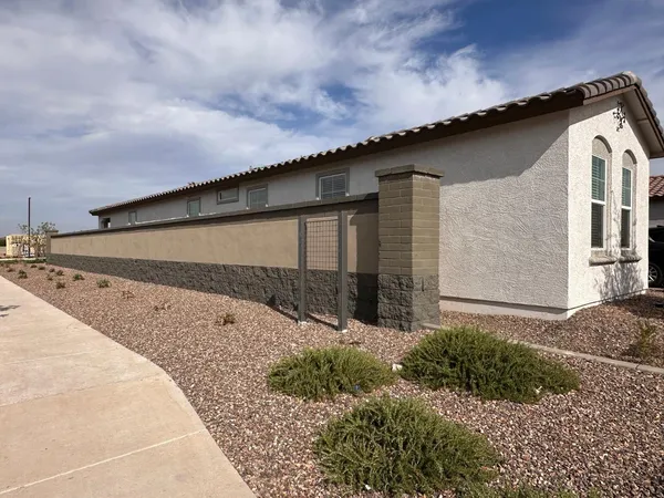 $2,850 | 21006 South 231st Street, Queen Creek, AZ 85142