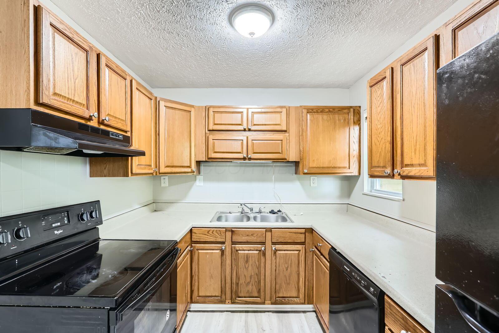 5422 Everson Road North Columbus, OH 43232 - Photo 9 of 28 5422 Everson Rd N Everson Rd N - Web Qua