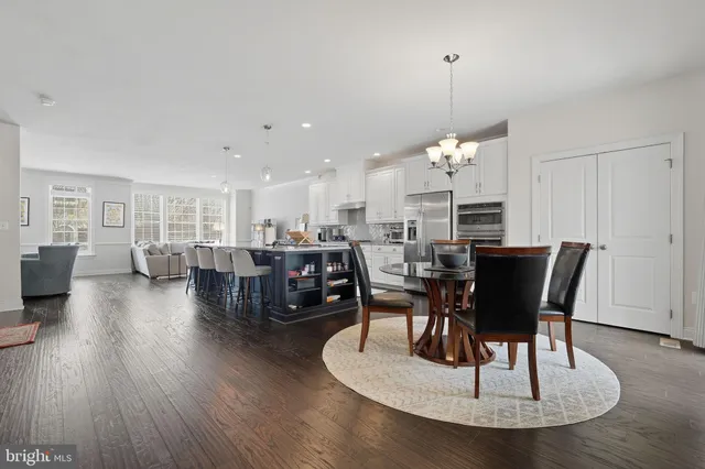 $890,000 | 22597 Windsor Locks Square, Ashburn, VA 20148