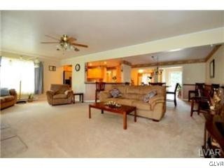 26 Robertson Road Jim Thorpe, PA 18229 - Photo 4 of 32 Gallery Image 4