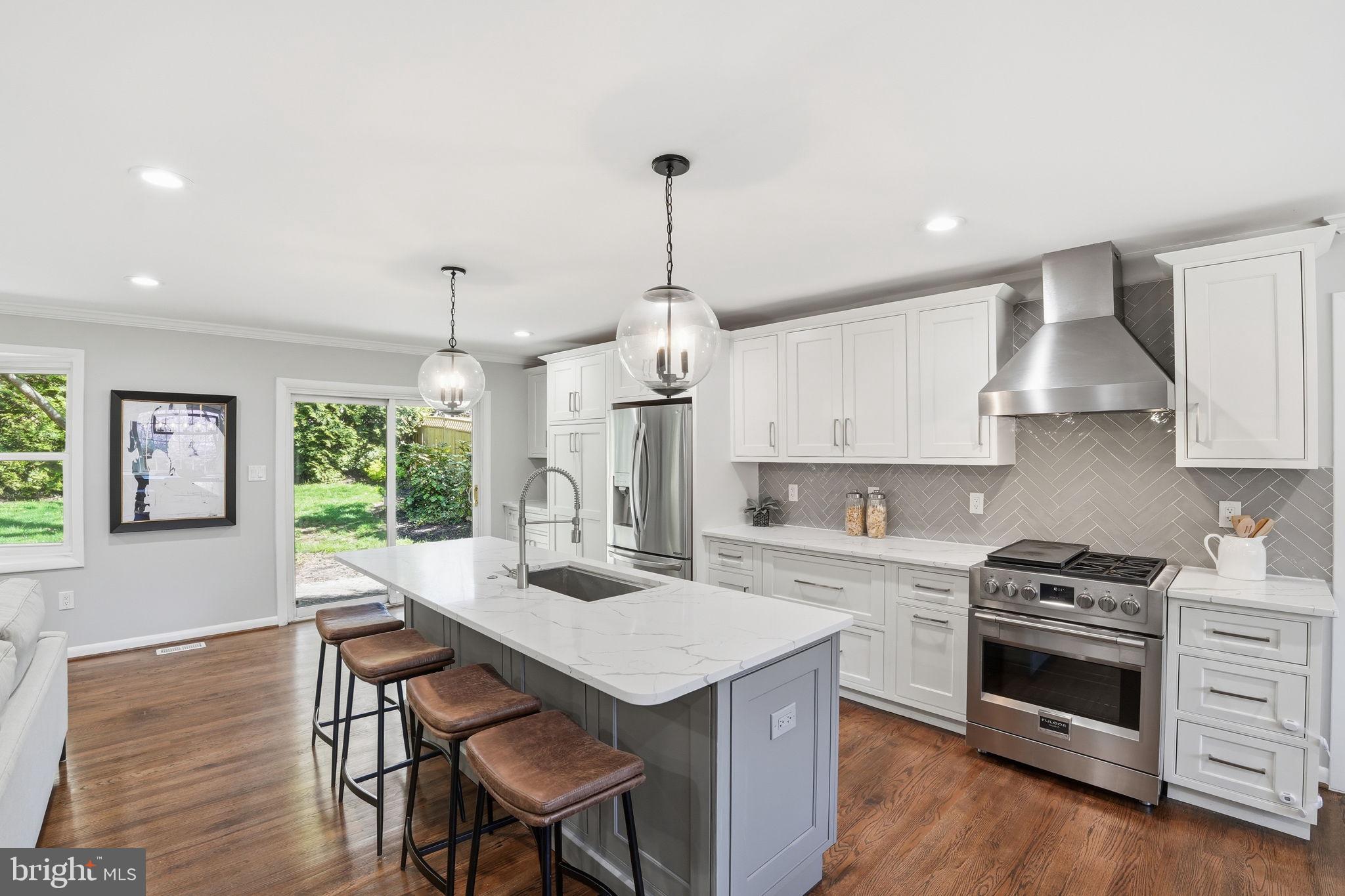 912 Burnt Crest Lane Silver Spring, MD 20903 - Photo 4 of 24 Renovated Kitchen