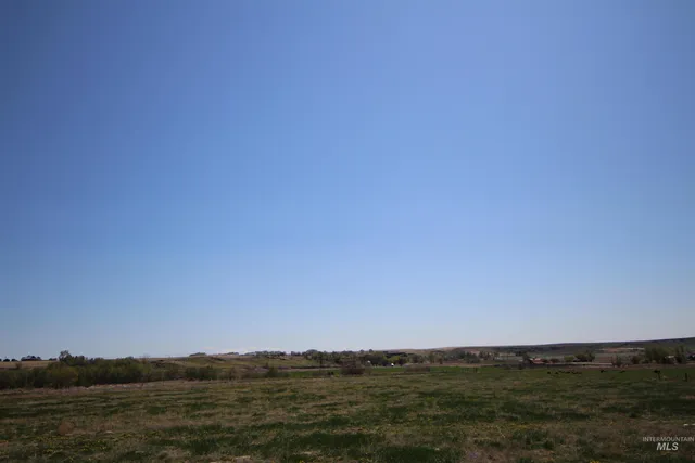 $1,025,000 | Tbd Southside Boulevard South, Melba, ID 83641