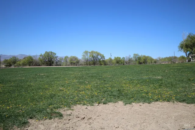 $1,025,000 | Tbd Southside Boulevard South, Melba, ID 83641