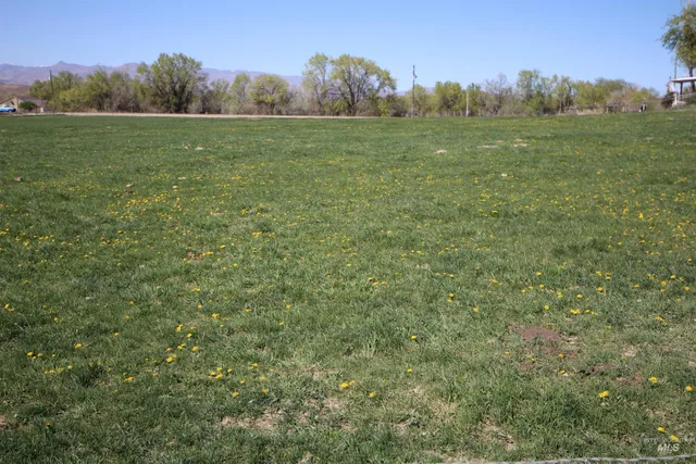 $1,025,000 | Tbd Southside Boulevard South, Melba, ID 83641