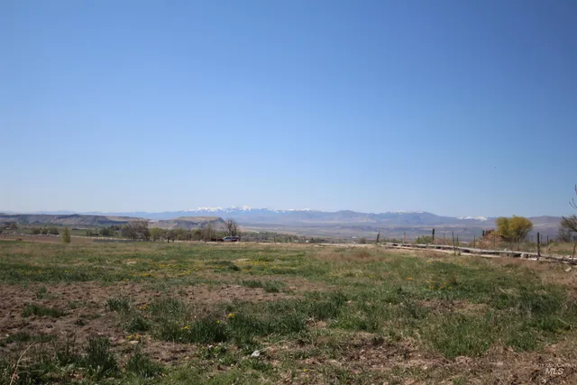 $1,025,000 | Tbd Southside Boulevard South, Melba, ID 83641