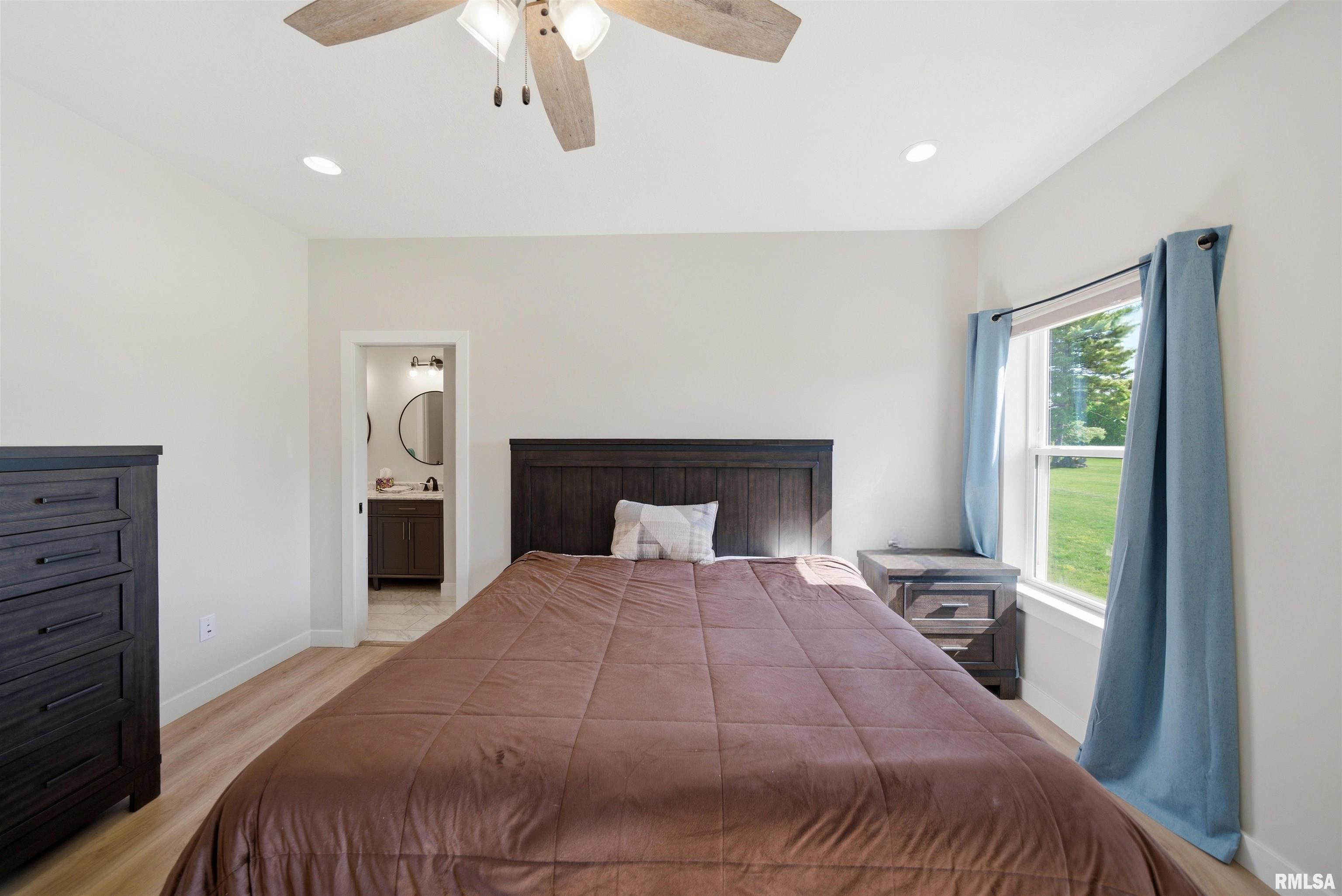 215 Cypress Point Washington, IL 61571 - Photo 23 of 39