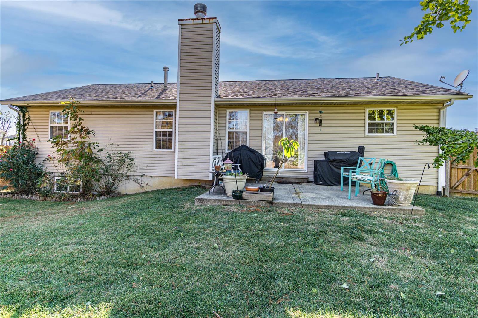 705 Copper Line Road Maryville, IL 62062 - Photo 33 of 33 Gallery Image 33