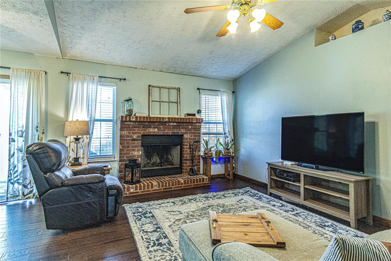 705 Copper Line Road Maryville, IL 62062 - Photo 5 of 33 Gallery Image 5