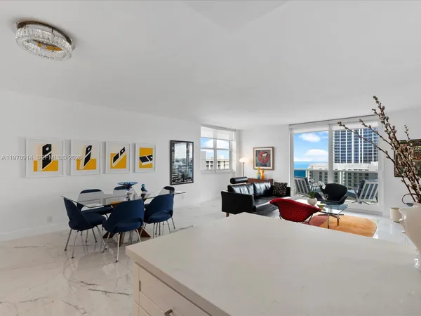 $4,500 | 336 North Birch Road, Unit PH, Fort Lauderdale, FL 33304