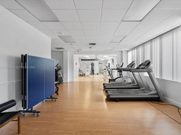 $4,500 | 336 North Birch Road, Unit PH, Fort Lauderdale, FL 33304