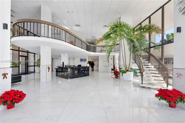 $4,500 | 336 North Birch Road, Unit PH, Fort Lauderdale, FL 33304