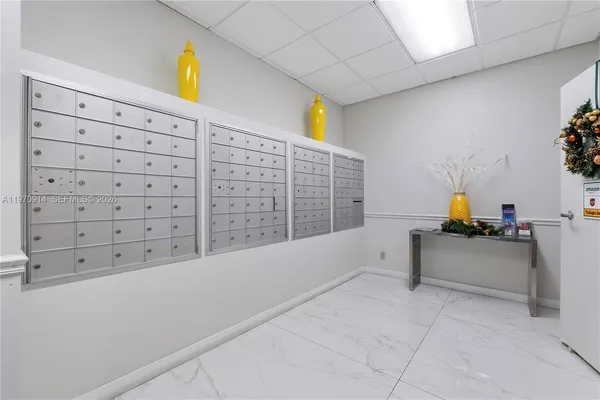 $4,500 | 336 North Birch Road, Unit PH, Fort Lauderdale, FL 33304