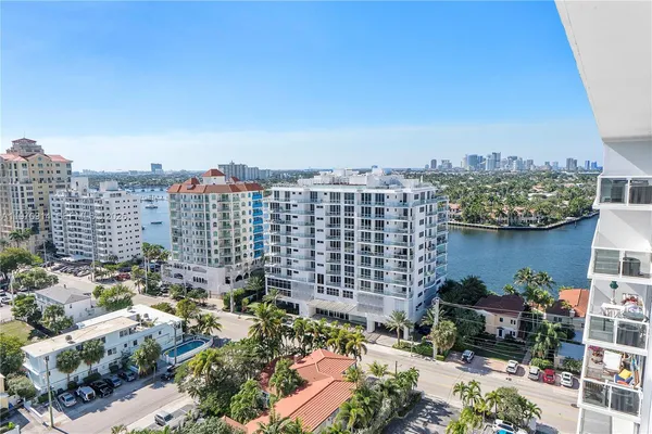 $4,500 | 336 North Birch Road, Unit PH, Fort Lauderdale, FL 33304
