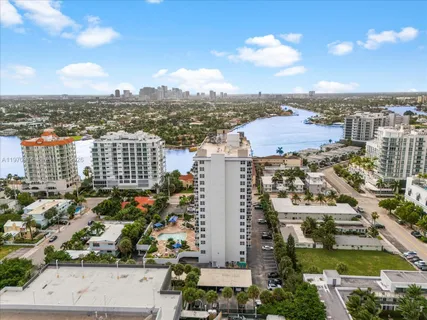 $4,500 | 336 North Birch Road, Unit PH, Fort Lauderdale, FL 33304