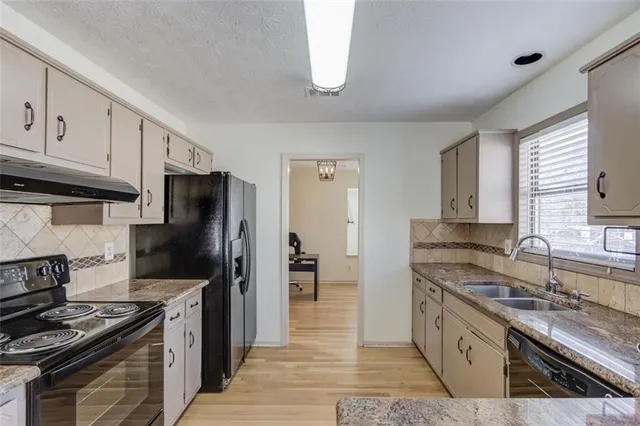 $349,500 | 2965 Cordite Loop, Snellville, GA 30039