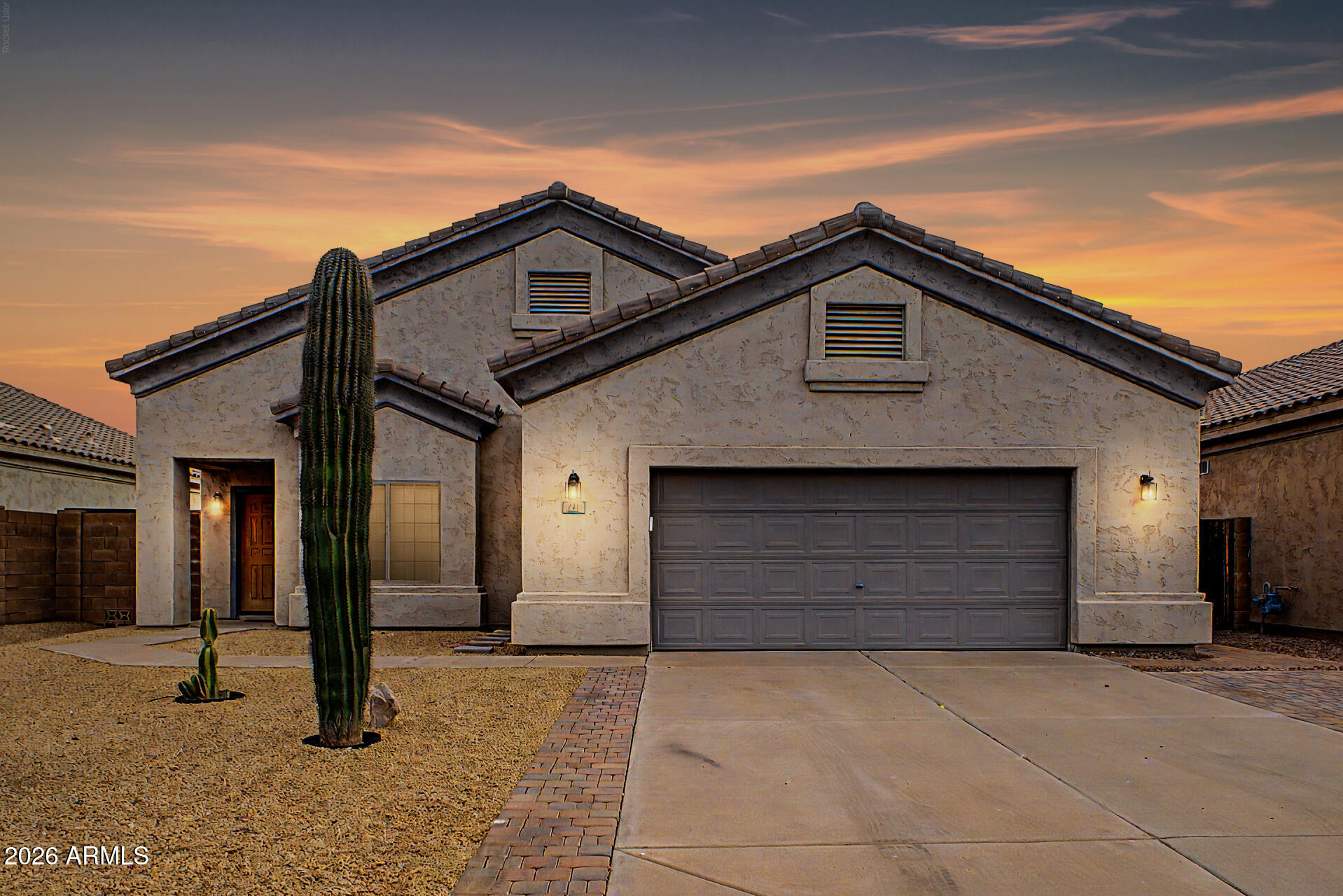 741 East Ranch Road Gilbert, AZ 85296 - Photo 2 of 39