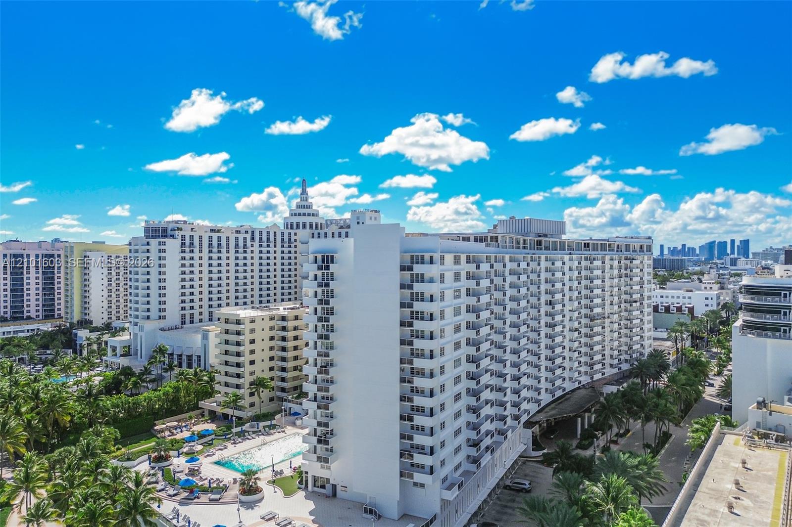 100 Lincoln Road, Unit 502 Miami Beach, FL 33139 - Photo 35 of 39 Gallery Image 35
