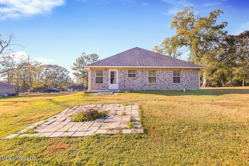 820 Rock Ranch Road Carriere, MS 39426 - Photo 22 of 29 Cute area