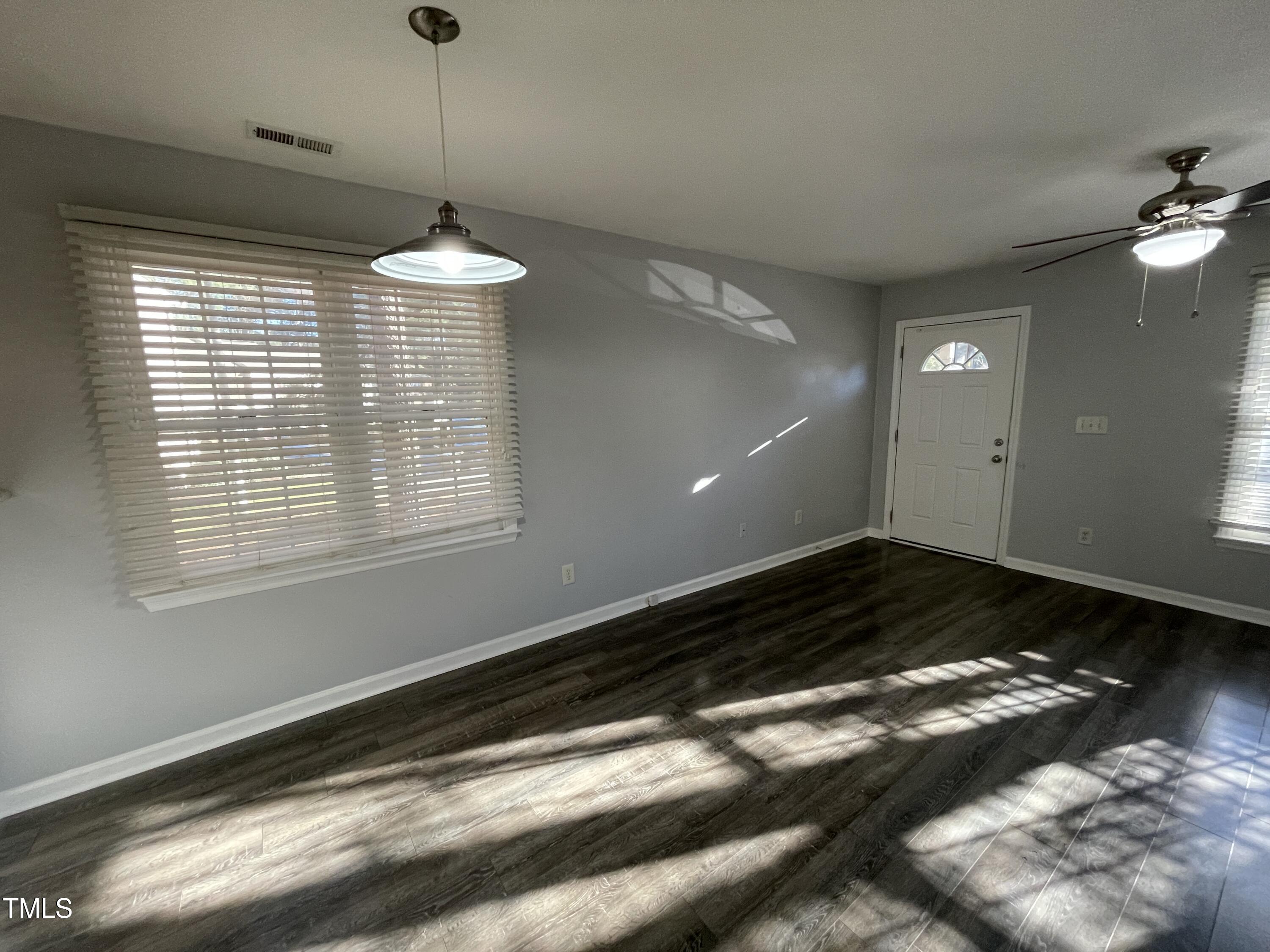 2926 Faversham Place Raleigh, NC 27604 - Photo 8 of 36 D255450E-2AA4-4010-9F99-3D276F7DA98E