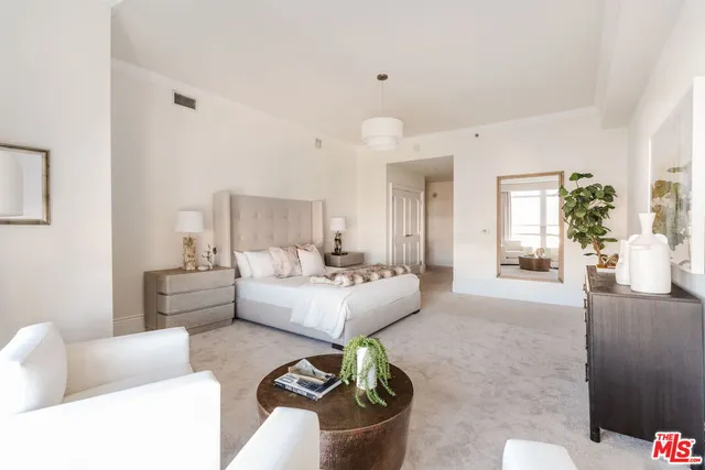 $15,000 | 10800 Wilshire Boulevard, Unit 502, Los Angeles, CA 90024