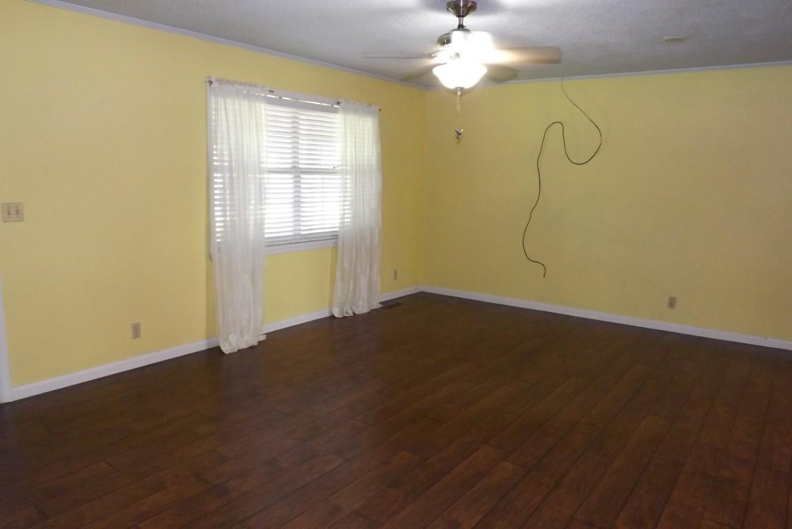 1632 New Lake Road, Unit 6 Spring City, TN 37381 - Photo 8 of 45 1632 New Lake Road 013 (Medium)