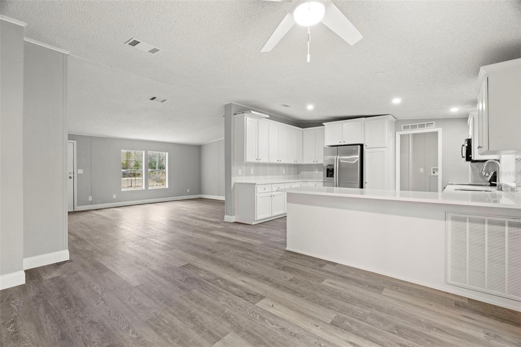 18202 Rogerland Road Spring Hill, FL 34610 - Photo 34 of 43