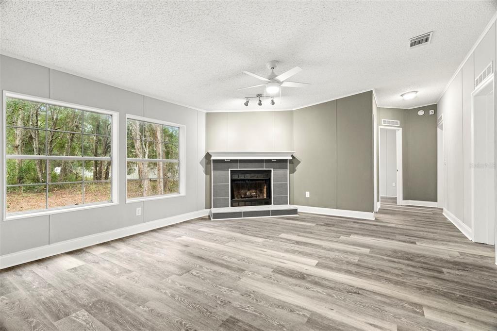 18202 Rogerland Road Spring Hill, FL 34610 - Photo 5 of 43