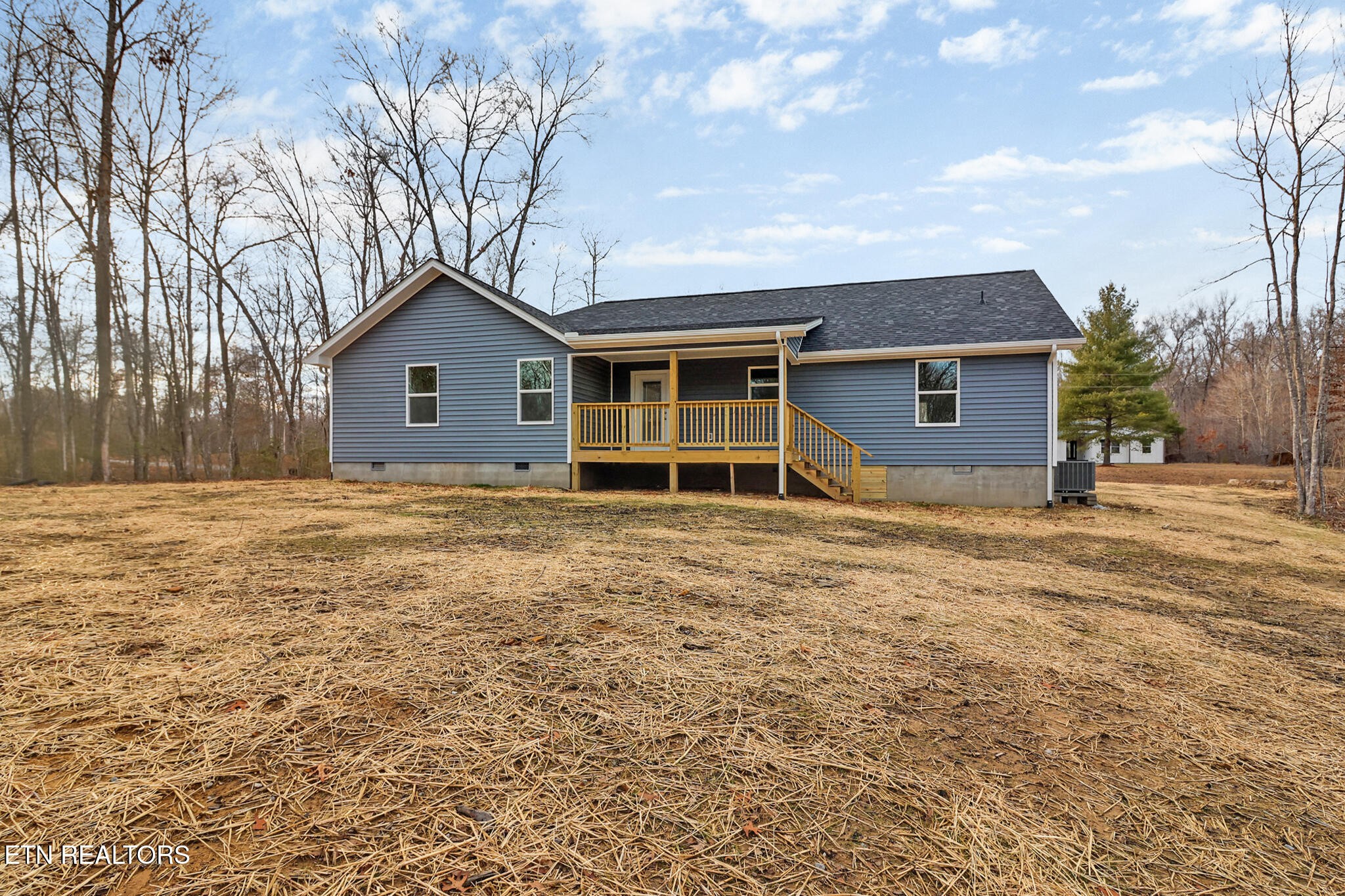 181 Jay Loop Jamestown, TN 38556 - Photo 4 of 56 Gallery Image 4