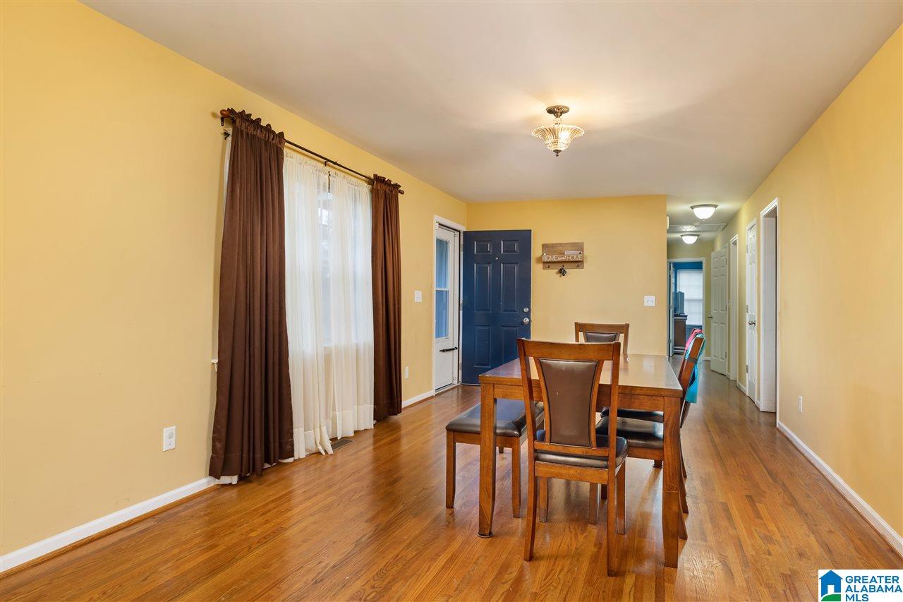 309 26th Court Northwest Birmingham, AL 35215 - Photo 5 of 24