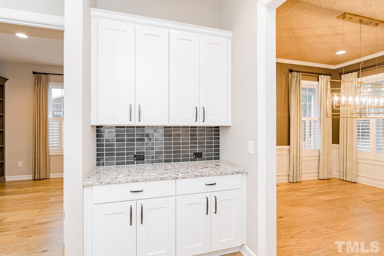 4717 Lockley Road Apex, NC 27539 - Photo 10 of 28 Gallery Image 10