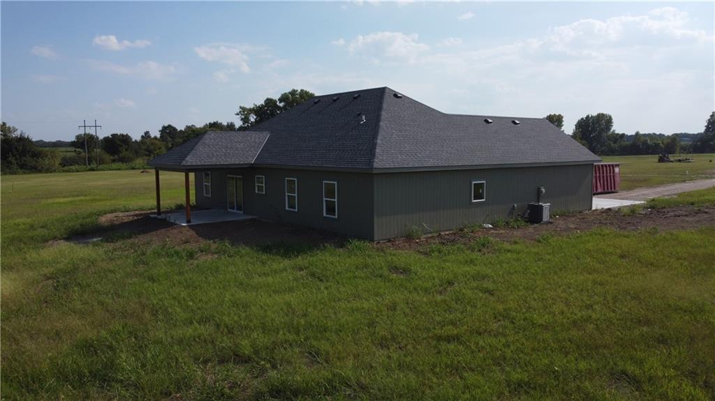 1153 Southwest 385th Road Holden, MO 64040 - Photo 7 of 27 Gallery Image 7