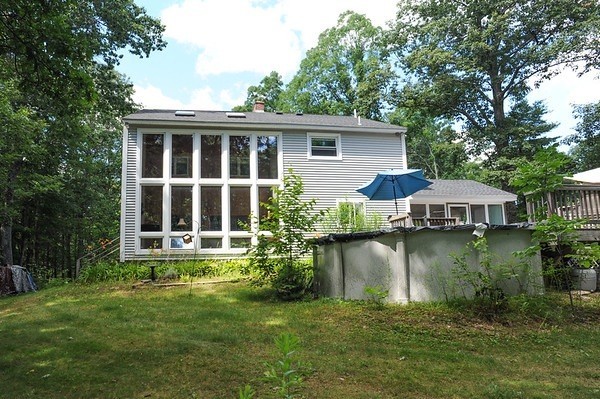 72 Bushy Lane Rutland, MA 01543 - Photo 28 of 29 a front view of a house with a yard