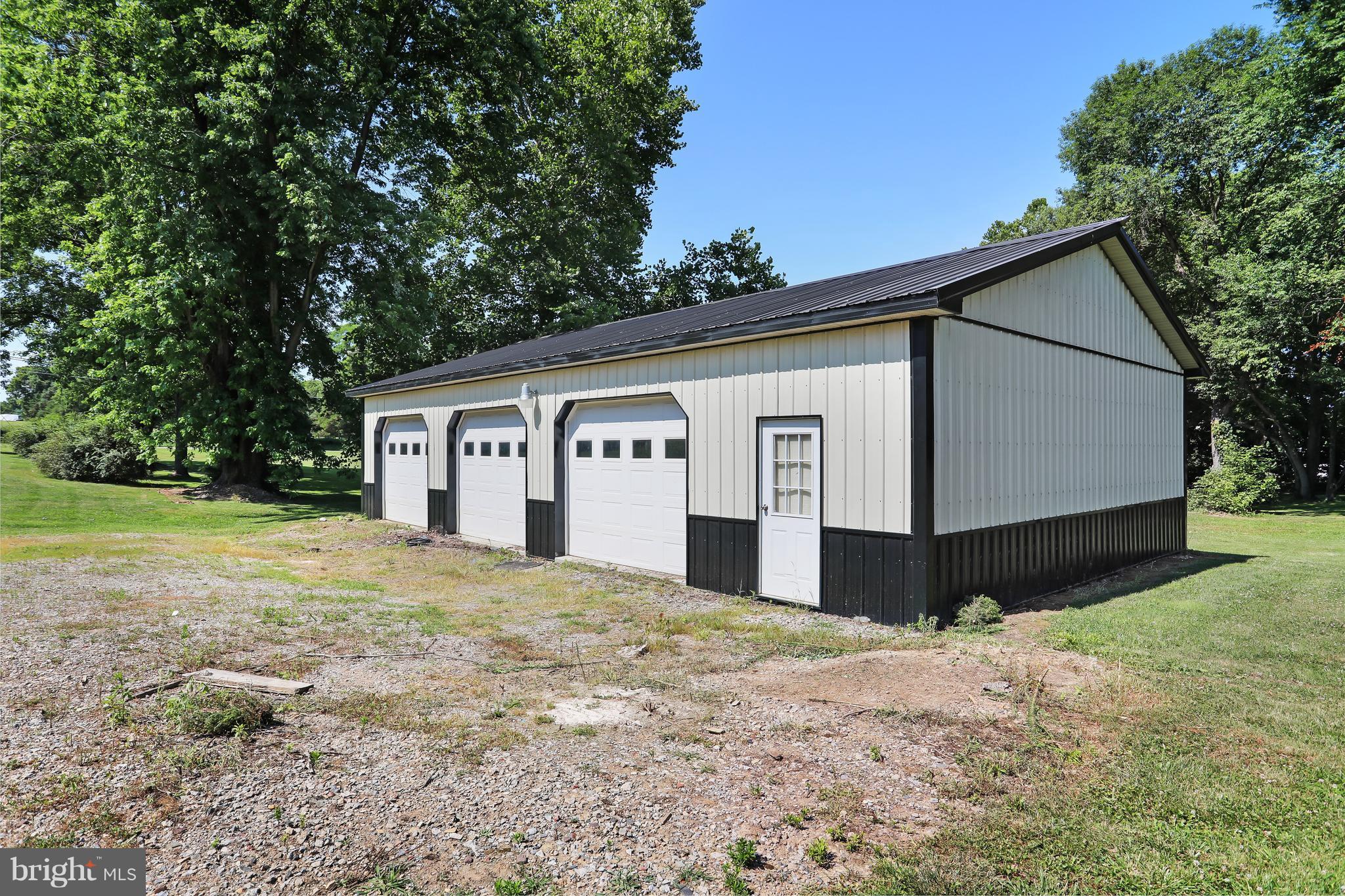 17712 Spielman Road Fairplay, MD 21733 - Photo 29 of 30 3 bay garage w/ electric & water